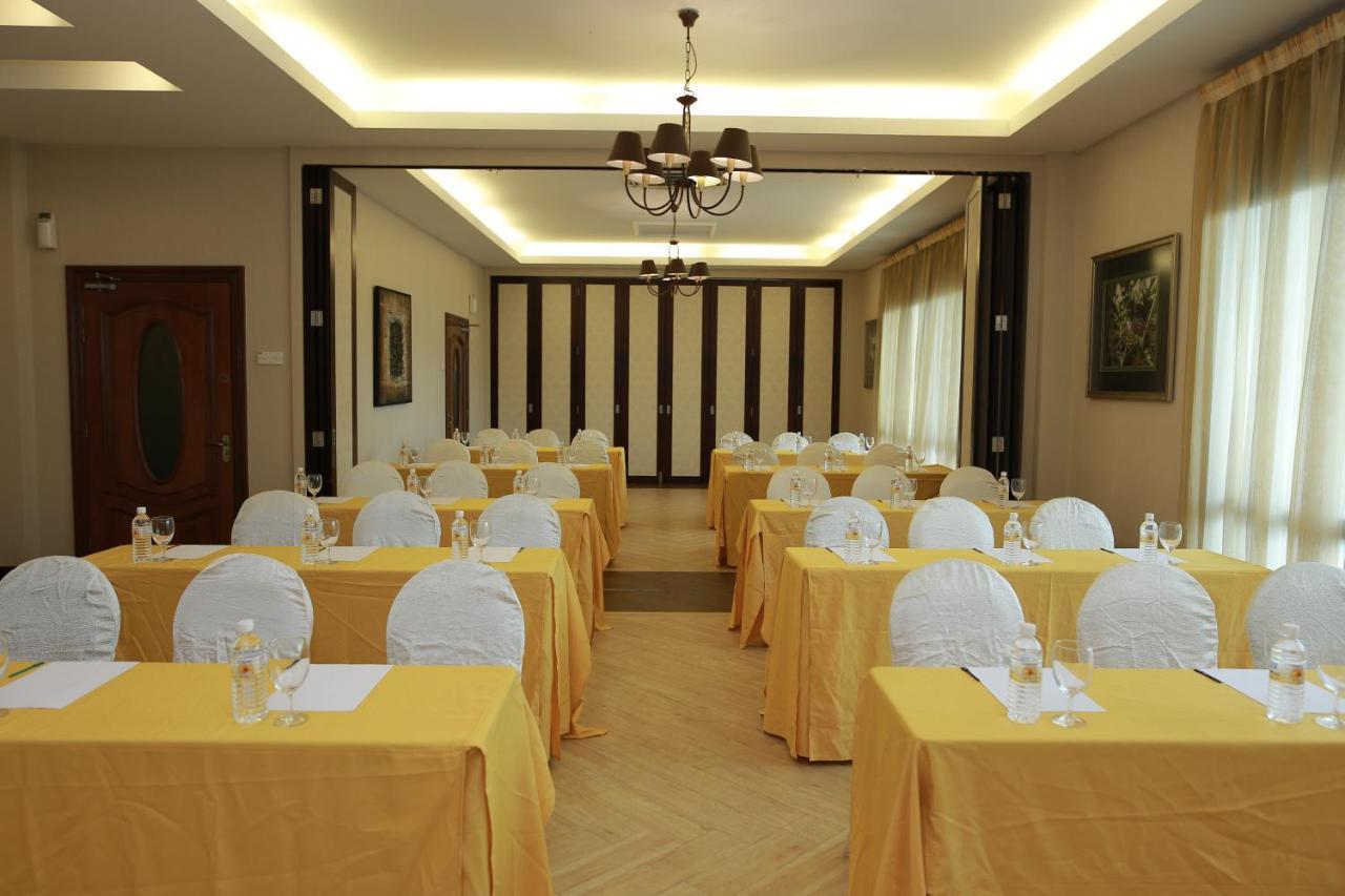 Rpgc Garden Hotel Ipoh Ngoại thất bức ảnh